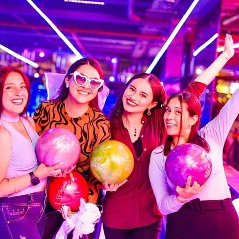 All Star Bowling
